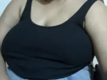 Dscgirls Nude Webcam of Laila_maria