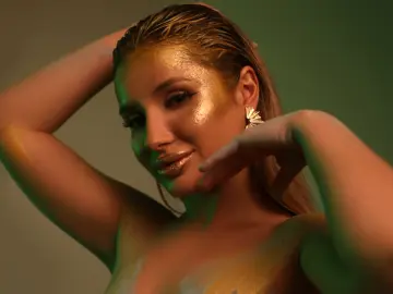 Livejasmin Free Porn Cam of MaddieVixen