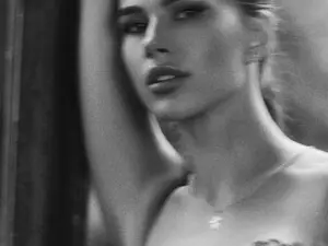 Myfreecams Adult Video Chat of kissfreeze