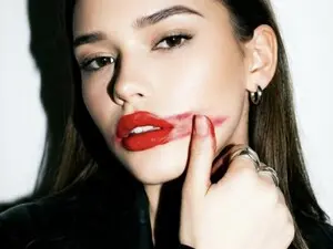 Myfreecams Live Sex Cam of BrightEyes