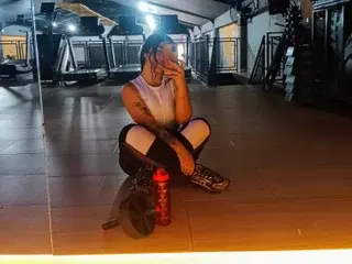 Streamate Sex Cam of Sweet78Candy