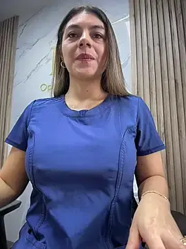 Stripchat Live Sex of alicee16