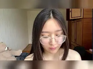 Xlovecam Live Sex of IzettaDingel